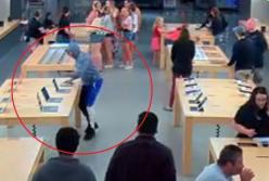 Грабители за 20 секунд вынесли из магазина Apple товара на $27 тысяч (видео)