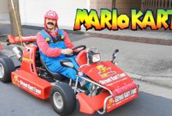 На японских дорогах разрешено ездить на игрушечных машинах (видео)