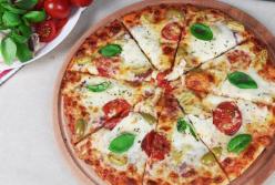 Вкуснейшая домашняя пицца: три вида пиццы на тонком тесте (видео)