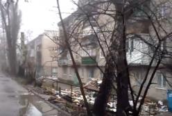 Жуткие реалии Донецка: на окраинах города - мрак и грязь (видео)