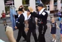 В Мукачево провели парад трубочистов (видео)