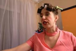 "Выключи мозг и танцуй под Бузову": в юмористическом клипе певицы снялся Вассерман (видео)