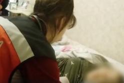 В Киеве нашли полуживую женщину (видео)