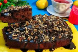 Шоколадный пирог "Фаворит" с глазурью и орехами (видео)