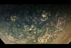 Спутнику NASA удалось снять два пылевых шторма на Юпитере (видео)