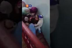 В Сети появилось видео "транспортировки" COVID-пациента в Украине (видео)