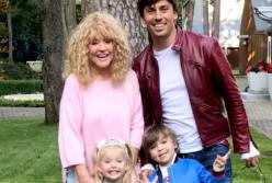 Суррогатные мамы детей Пугачевой и Киркорова: кто эти женщины? (видео)