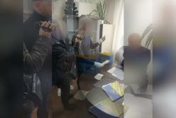 Начальника Управления Госагентства рыбного хозяйства задержали на взятке (видео)