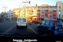 Появилось видео ДТП с курьером в Киеве (видео)