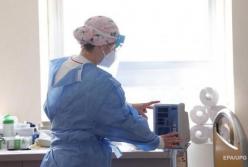 В Днепре ребенок проглотил металлический болт (видео)