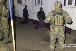 Пограничники задержали похитителей денег из банкоматов (видео)