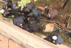 В Грузии прихожане и священники подрались в храме (видео)