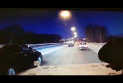  Загадочная вспышка над российским городом удивила Сеть (видео)