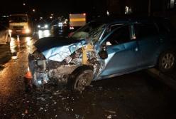 В Киеве пьяная пенсионерка устроила масштабное ДТП и пыталась скрыться (видео)