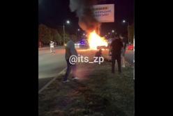 В Запорожье в результате ДТП три человека сгорели заживо (видео)