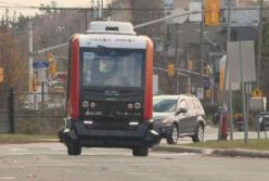 В Канаде испытывают беспилотные городские автобусы (видео)