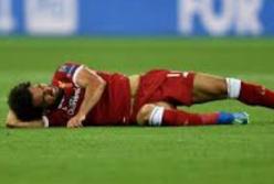 Специально ли Рамос травмировал Салаха: что думают об этом футболисты (видео)