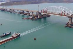 Россия подтягивает флот к Крымскому мосту: прозвучали угрозы! (видео)