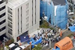 Кровавая резня: мужчина с ножом напал на группу детей в Японии (видео)