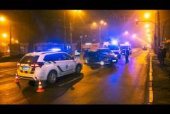В Киеве BMW влетел в Seat: пострадал мужчина (видео)