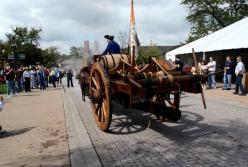 Первый автомобиль в истории возрастом 250 лет (видео)