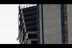 В Венесуэле накренился небоскреб (видео)