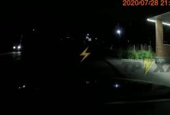 Под Харьковом "скорая" насмерть сбила девушку (видео)