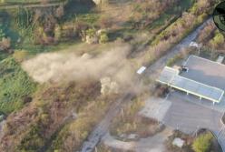 ВСУ уничтожили военный автомобиль боевиков на Донбассе (видео)