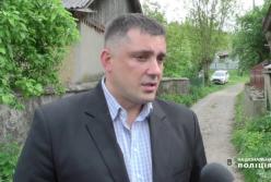 Женщина 5 месяцев держала труп матери в подвале ради пенсии (видео)