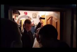 СБУ нагрянула с обысками к журналисту из базы "Миротворца" (видео)