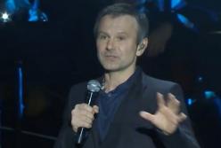 Вакарчук собрал 4 млн. гривен для семей погибших воинов (видео)