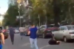 Шокирующее видео: джип Пинзеника сбил человека под Радой и попытался скрыться (видео)