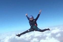 Уникальный танец балерины прямо в небе (видео)