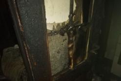 Пожар в Харькове: бойцы ГСЧС спасли 10 и эвакуировали 49 человек (видео)