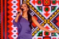 Почему вышиванка так дорога сердцу украинцев: трогательная песня "Два кольори" (видео)