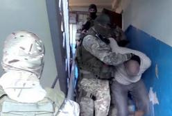 Операция по освобождению детей, захваченных в Киеве собственным отцом (видео)