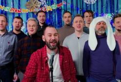 «Это же новый гимн России». В России записали песню про тяжелый год (видео)