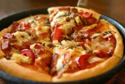 Потрясающая пицца на сковороде за 10 минут (видео)