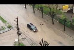 Потоп в Черновцах: город пострадал из-за сильнейшего ливня (видео)