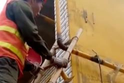 "Клоуны" на работе: когда человек не на своем месте (видео)