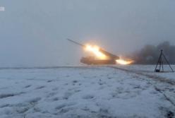 На Донбассе ВСУ испытали системы залпового огня Смерч (видео)