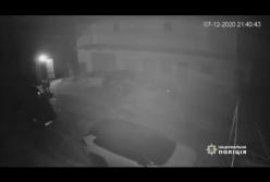 Во время задержания на Киевщине злоумышленник открыл стрельбу и использовал гранату, есть раненые (видео)