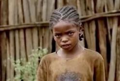 12-летнюю девочку похитили, чтобы насильно выдать замуж: но ее спасли львы (видео)