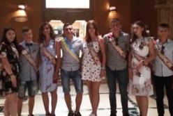 В Египет - вместо выпускного: как оригинально попрощаться со школой? (видео)