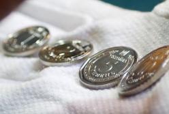 Новые гривны сегодня уже в обороте: как это повлияет на цены (видео) 