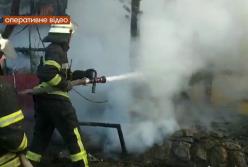 В столичном Гидропарке сгорело кафе (видео)