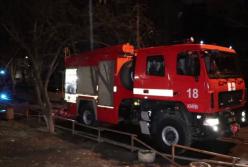 В Киеве мужчина пытался сжечь своего соседа (видео)