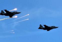 Штаб ООС поднял авиацию в воздух: ракетные войска в боевой готовности (видео)