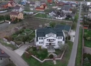 Нескромные «сельские труженики»: как живут сельские головы Киевщины (видео)