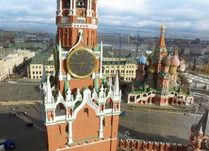 Новые сигналы. В какую игру играют Путин и башни Кремля